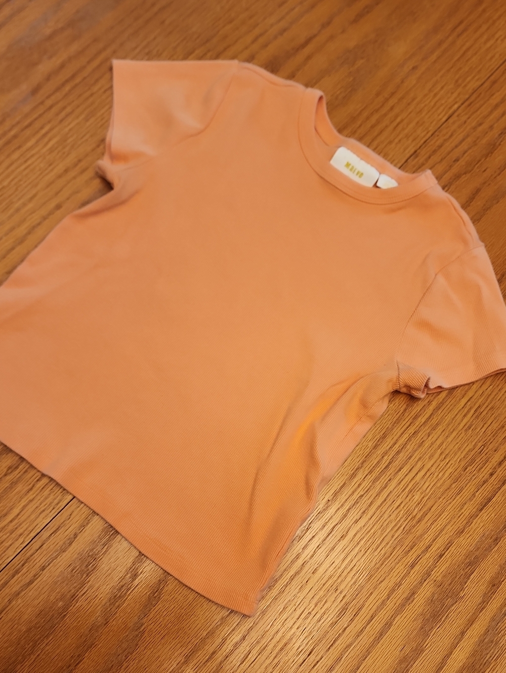 Anthropologie Women's Orange Short Sleeve Cropped Ribbed Tee - Picture 14 of 16
